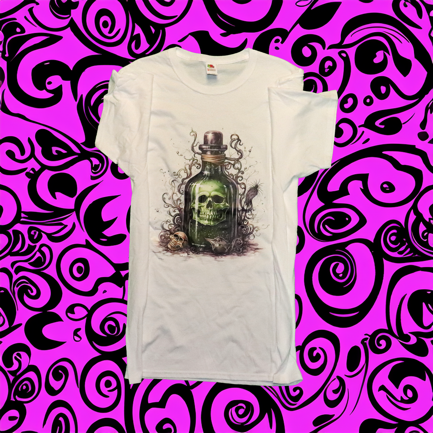 Womens SKULL AND BOTTLE DESIGN T-Shirt